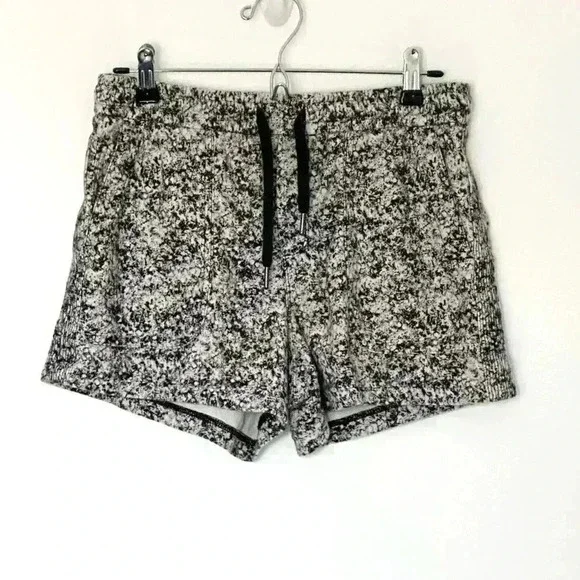 Athleta Farallon Short | Pebbles Texture Black | SZ M - Picture 4 of 11